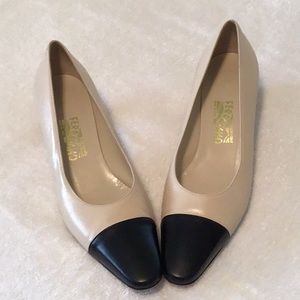 Ferragamo ladies pumps, size 11B